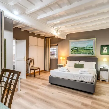 Lovely Spacious Near The Colosseum Apartamento