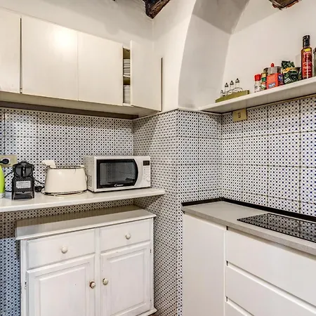 Lovely Spacious Near The Colosseum Apartamento Roma