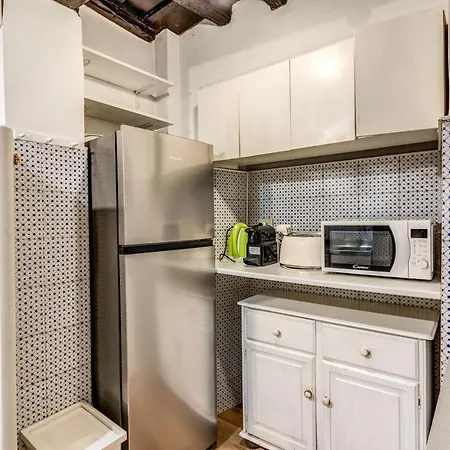 Lovely Spacious Near The Colosseum Apartamento Roma